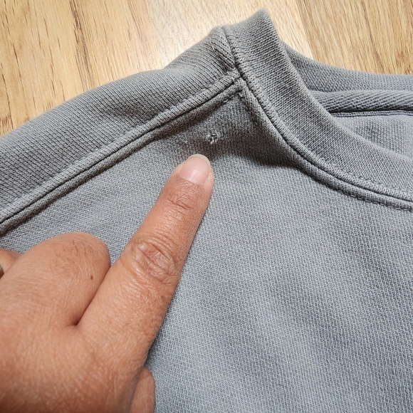 Boutique Gray Sweatshirt Size Medium 100% Cotton - Picture 4 of 6